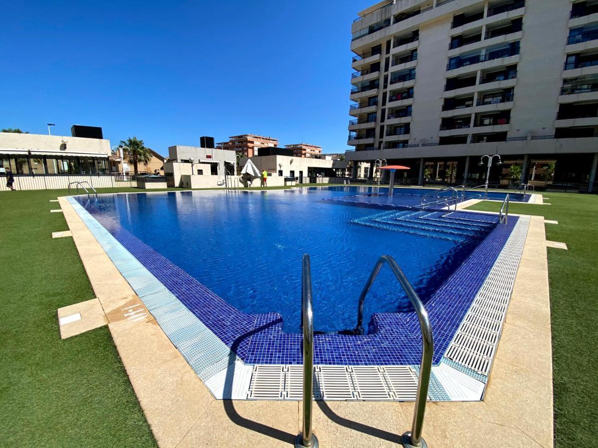 M & B Beach Apartment Valenza Esterno foto