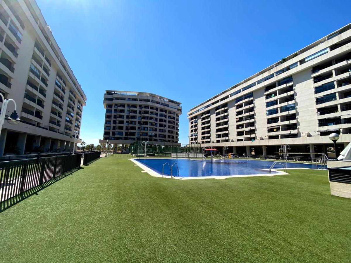 M & B Beach Apartment Valenza Esterno foto